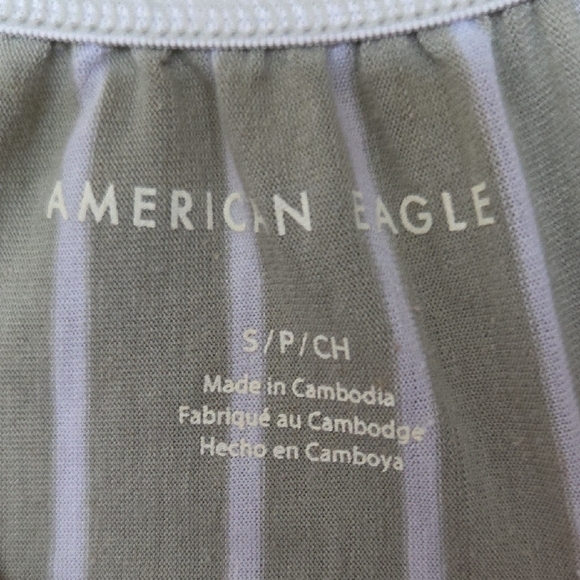 American Eagle AE Green Off The Shoulder Crop Top Size S - Picture 2 of 3